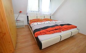 Apartma Stastny